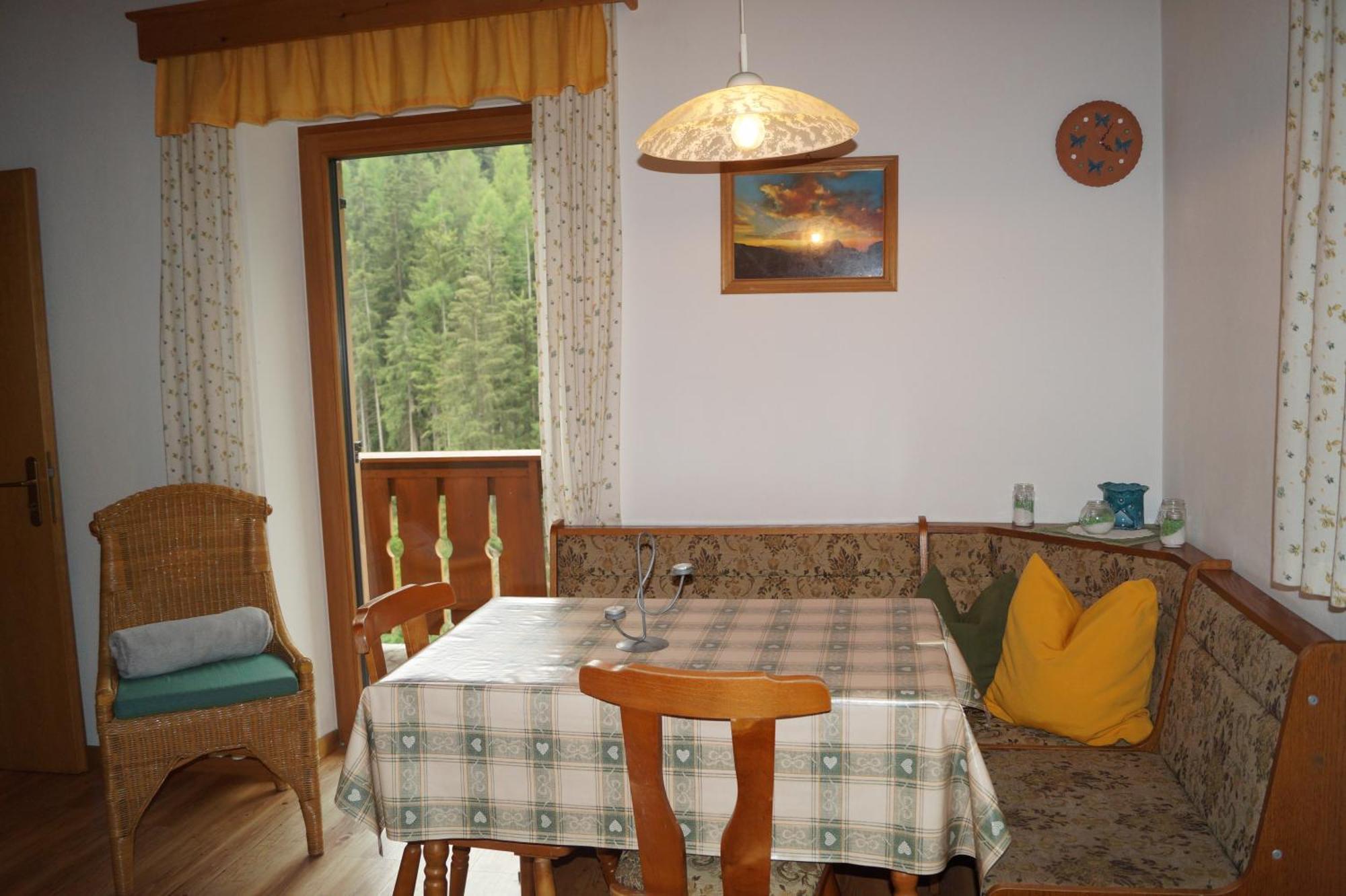Thalerhof Apartamento San Lorenzo di Sebato Exterior foto
